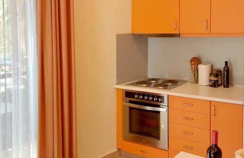 Lesvos Apartment | Eliana's downtown studio