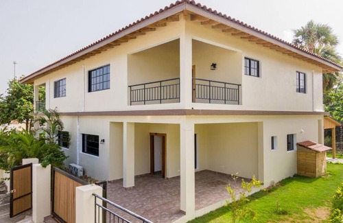 Cabrera Villa | Elim Villa B - 4 Bedrooms Villa