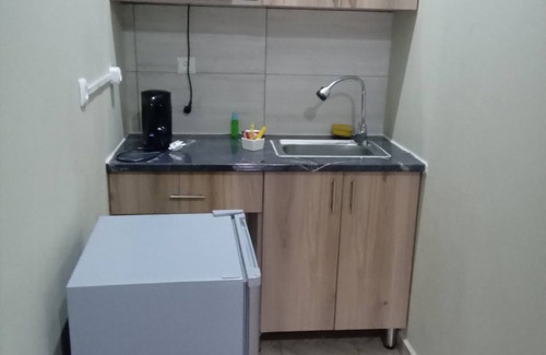 Mozambique House | Elite Guest House - Alojamento Familiar e Segurro na Matola