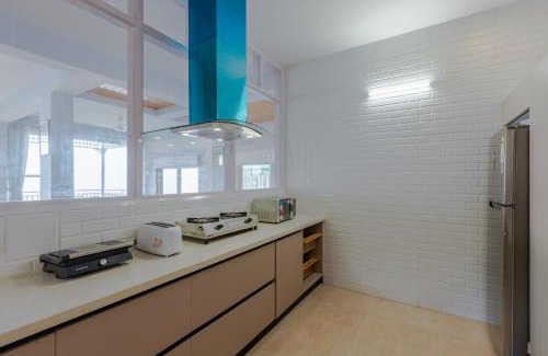 Kasauli Villa | ELIVAAS Goldencrest 6 BHK Villa Nestled in the Hillside of Kasauli