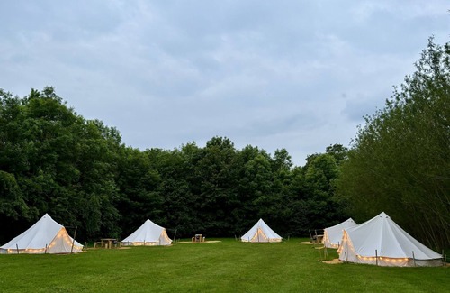 Cutnall Green Apartment | Elmbridge Farm Cherry Bell Tent