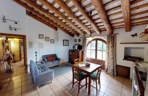 Santa Eulalia de Roncana Apartment | ELS CINGLES - Can Burgues