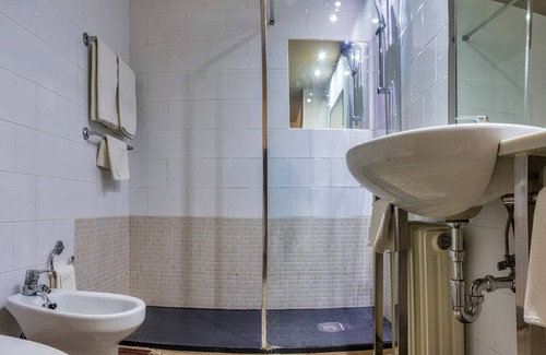 Besalu Hotel | Els Jardins De La Martana