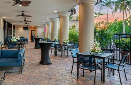 Estero Hotel | Embassy Suites Fort Myers - Estero