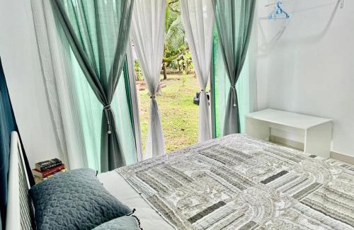 Kampung Tanah Datar Villa | EmbunSari Serimenanti Homestay
