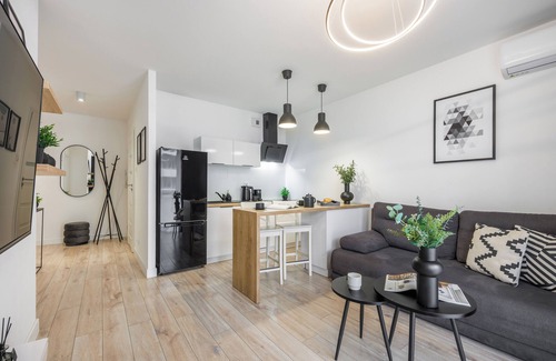 Rzeszow Apartment | Emihouse CityVibe Apartments