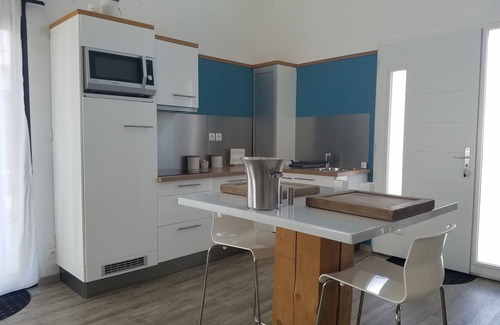 Chasseneuil-du-Poitou House | Emlavie lofts - rentals with private Spa - Futuroscope 5 mn away