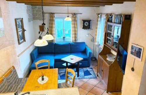 Sommerhausen House | Emma Häusle