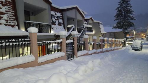 Zlatograd Hotel | Emmar Zlatograd