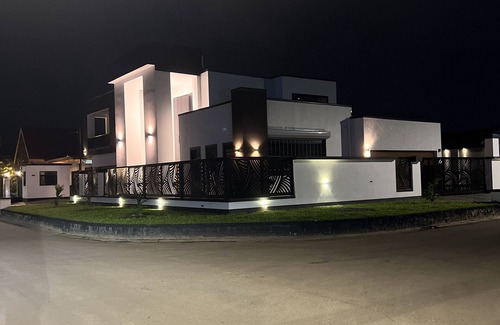 Noord Villa | Empire Villa Paramaribo Noord 1