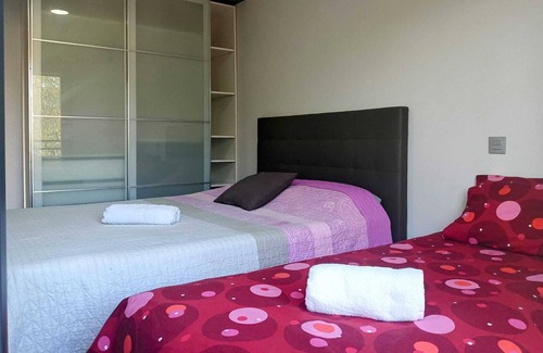 Pozuelo del Rey Ski Chalet | Encantador Chalet en uno de los Pueblos más Bonitos de España Ruta de Senderismo