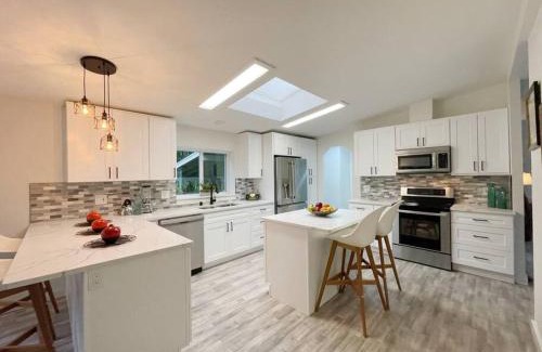 Marysville House | Encanto House A Forest Haven