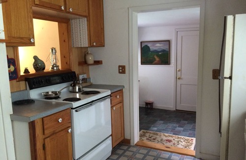 Jefferson Cottage | Enchanted Cottage In Ashe County