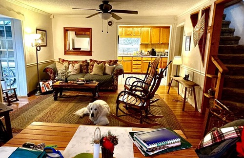 Jefferson Cottage | Enchanted Cottage In Ashe County