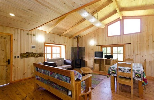 Canete Cabin | ENCHANTED RUSTIC CABIN, BETWEEN FOREST WITH AMAZING VIEWS OF THE LAKE