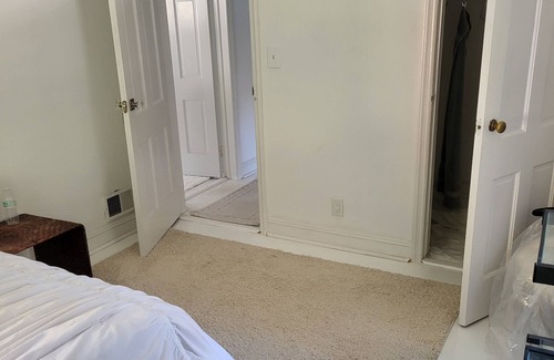 Englewood Condo | ENGLEWOOD CLEANReno 1bed WiFi NO SMOKERS/VAPES/OUTDOOR SHOES LongTerm Welcome.