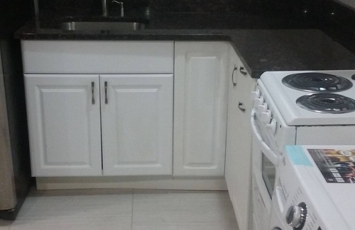 Capitol Hill House | English Basement One Block From Library of Congress- Capitol Hill