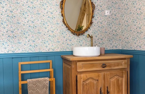 Sarreguemines Apartment | English cottage - Atypical accommodation