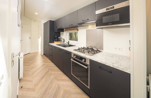 Lieren House | Enjoy a relaxing holiday in a modern Cozy Chalet in the most beautiful location in the Veluwe.