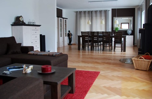 Fahrdorf House | Enjoy restful tranquility with a fantastic view of the Schleib!