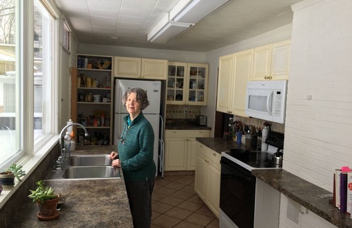 New Paltz House | Enjoy Summer in the Walkable College Town of New Paltz - Great New Price