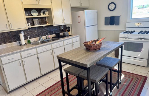 Salida Other | Enjoy the Aspen tree colors in Fall & Skiing at Monarch Mt. 25 minutes away!