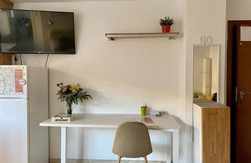 Terrassa Apartment | Enjoy the Center. Swimming pool. Gastronomy. WIFI