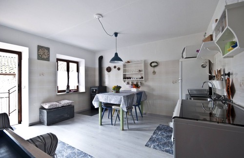 Ranzo Apartment | Enjoy the Silence. House in the mountains, sports and relaxation