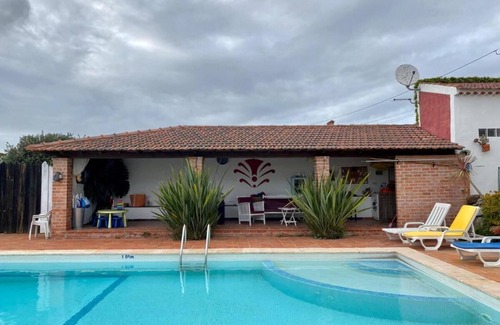 Malinha House | Enjoy the tranquility! Apartment with swimming pool. Near Caldas da Rainha