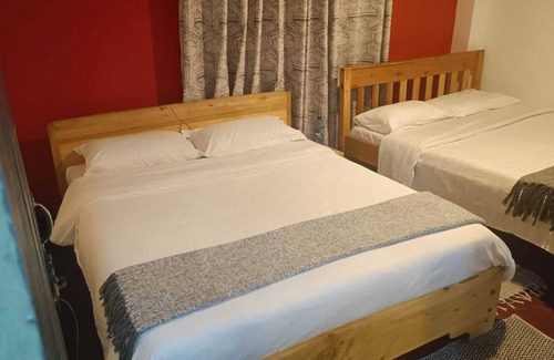 Nanyuki Bed & Breakfast | Enjoyable 1-bedroom bed & breakfast in Nanyuki1-1