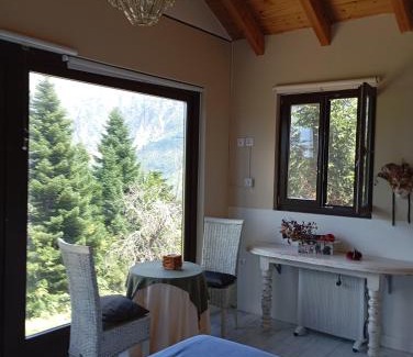 Tsopela House | Enoro