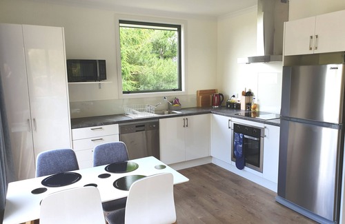 Arthur's Point Ski Chalet | Entire 2 bedroom detached chalet, in private woodland with valley views.