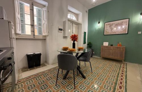 Cospicua Apartment | Entire Apartment in Cospicua with a Cellar!