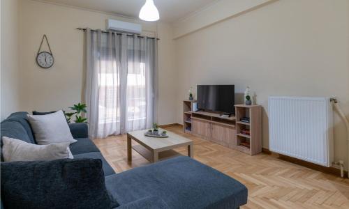 Kypseli Apartment | Entire Apt, Stylish, 1 Bedroom