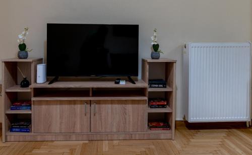 Kypseli Apartment | Entire Apt, Stylish, 1 Bedroom