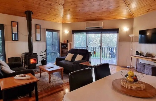 Hepburn Springs Cottage | Entire Cottage Hepburn Springs
