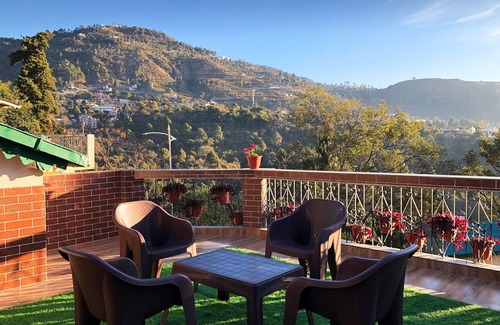 Bhagtpura Cottage | Entire cottage in Bhimtal, India