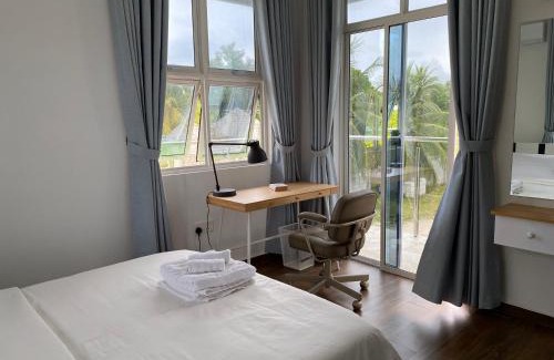 Gan House | Entire Home - Calm Beach Inn