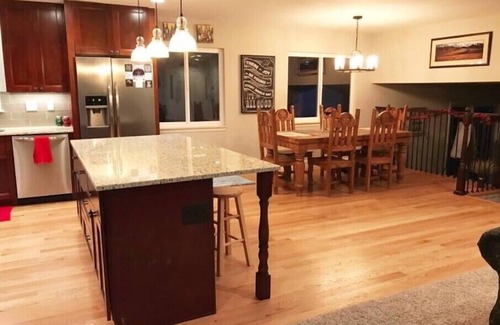 Green Mountain House | Entire House! 2 miles to RED ROCKS Amphitheater :nn