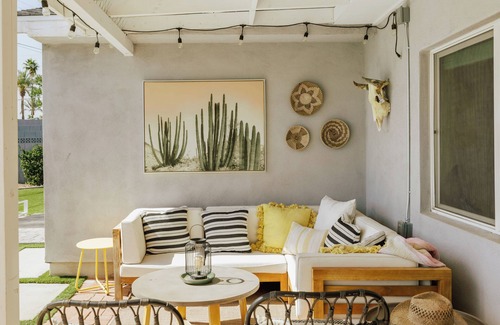 Scottsdale Highlands House | Entire House 4 Bedrooms Pool and Spa Backyard