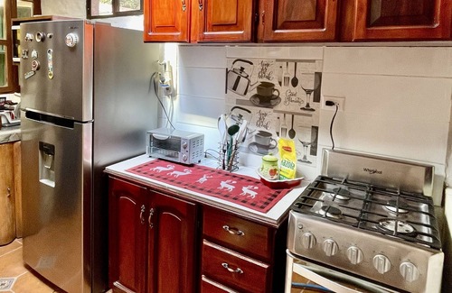 Apaneca House | Entire House in Villas Suizas 1