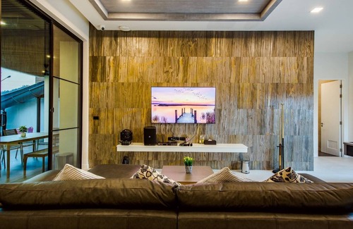 Cha-am House | Entire luxury pool villa in Huahin & Cha-am