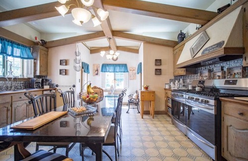 Ripley House | Entire Mansion · The Hamilton Mansion with Extraordinary Spaces