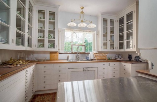 Ripley House | Entire Mansion · The Hamilton Mansion with Extraordinary Spaces