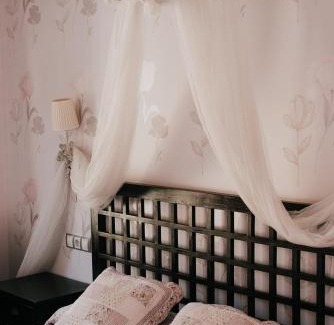 Hontoria del Pinar Apartment | Entrada Río Lobos