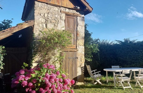 Saint-Paul House | Entre LES Lacs - St-paul-sur-yenne