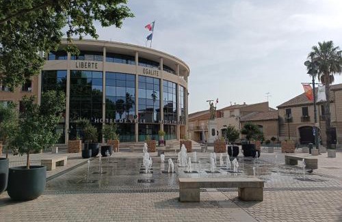Villeneuve-les-Beziers Apartment | Entre Terre et Mer