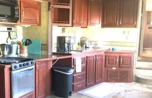 Brockport House | Erie Canal with boat ramp, on golf course