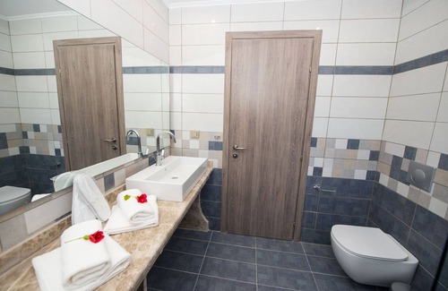 Erikousa Island House | Erikousa Palace Suite 15