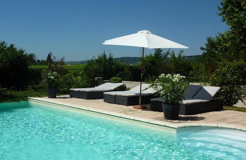 Chorey-les-Beaune Hotel | Ermitage De Corton - Teritoria